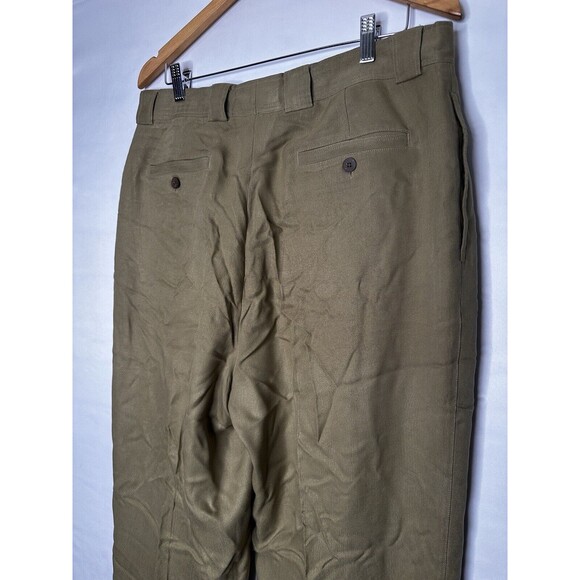 TOMMY BAHAMA Men's 35 100% SILK‎ Khaki Pants Straight Pleated Casual Dress Relax - Picture 4 of 8